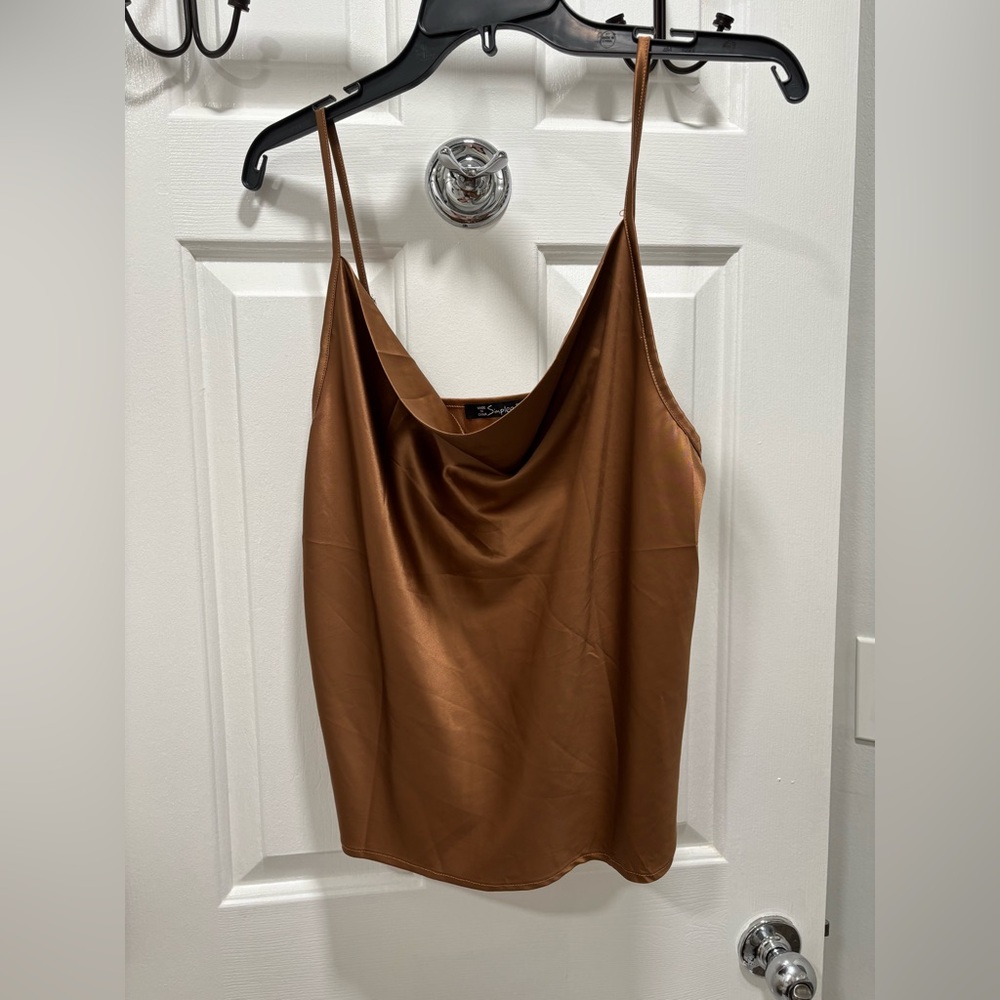 Copper/brown top